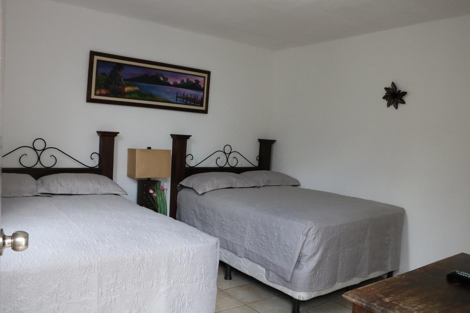 Hostal Los Volcanes Guatemala-Stadt Exterior foto
