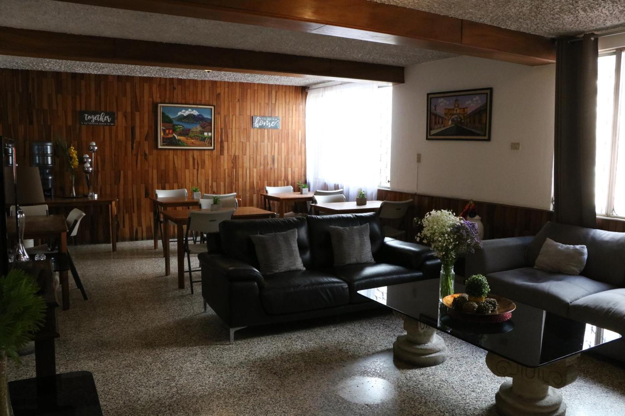 Hostal Los Volcanes Guatemala-Stadt Exterior foto